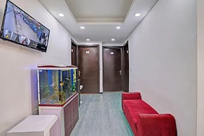 Fabhotel The Royal Inn I