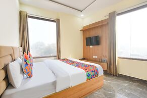 Fabhotel Rb Inn