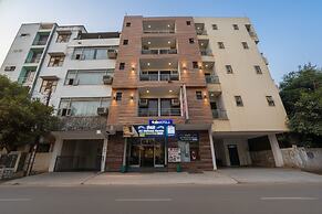 Fabhotel Rose Residency