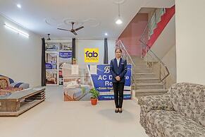 Fabhotel Rose Residency