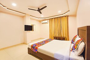 Fabhotel Living Suits