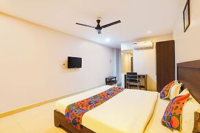 Fabhotel Living Suits
