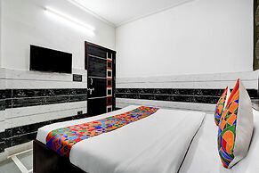 Fabhotel Happy Stay I