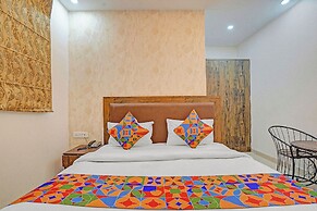 Fabhotel Dilnoor Stay