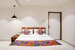 Fabhotel Serenity I