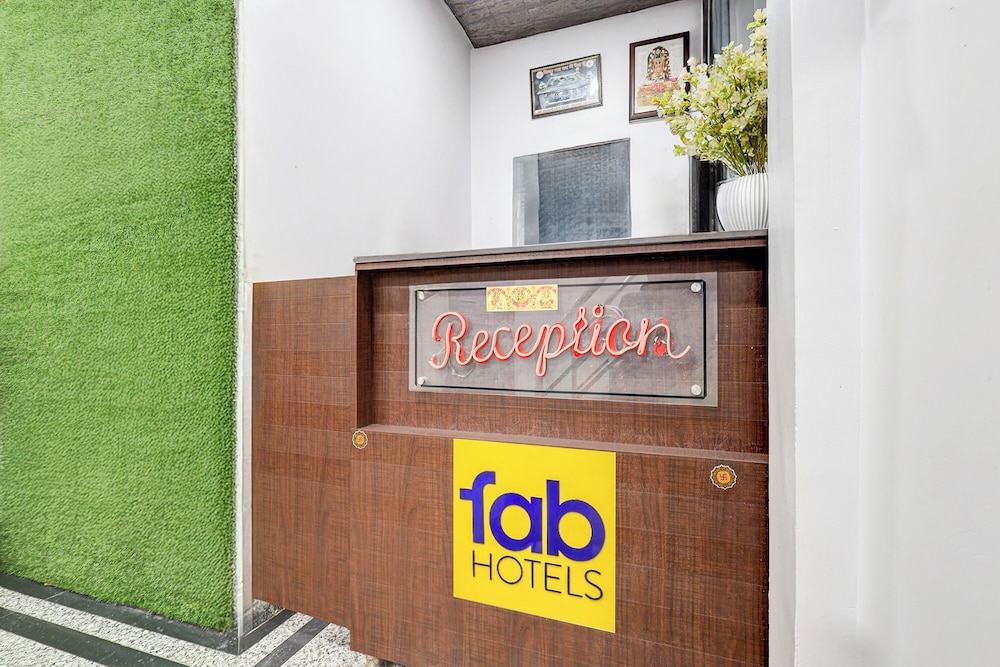 Fabhotel Neelkanth