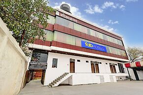 Fabhotel Neelkanth
