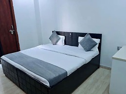 Fabhotel Ditvi Residency