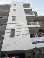 Fabhotel Ditvi Residency