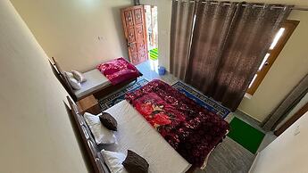Himalayan Hills Homestay Chopta