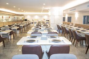 Enrich Grand Hotel