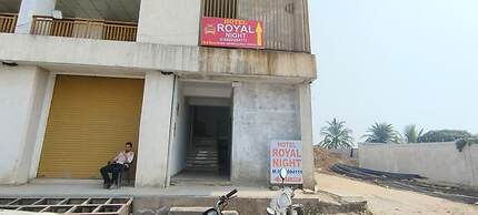 Royal Night Guesthouse - Daman