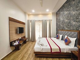 Hotel SV Grand Varanasi