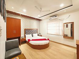 Hotel SV Grand Varanasi