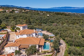 Villa Gisele With Private Pool