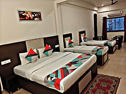 OM SHIVAAY INN