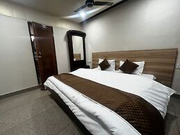 HOTEL PRAKASH BLOCK-1
