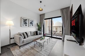 Modern 1BR with Balcony Sobha Hartland