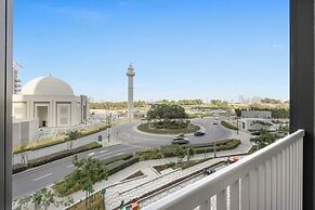 Modern 1BR with Balcony Sobha Hartland