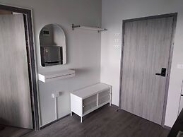 Room-charming Bangkok Apartment With Cit