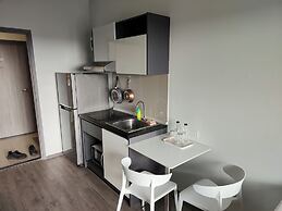 Room-charming Bangkok Apartment With Cit