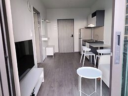 Room-charming Bangkok Apartment With Cit