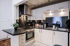 1 Bedroom Ground Floor Apartment