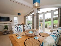 The Hedgerows - Hillview Lodges