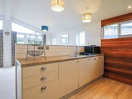 The Hedgerows - Hillview Lodges