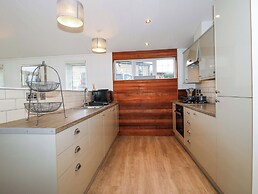 The Hedgerows - Hillview Lodges