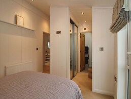 The Hedgerows - Hillview Lodges