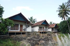 Mango Village