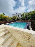 Punta Cana Villa w Pool Near Coco Bongo