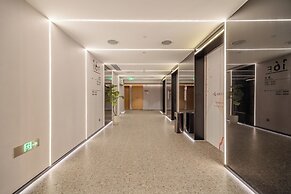 Lisi Future Hotel