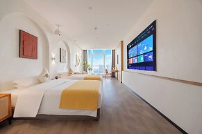 Lisi Future Hotel