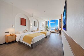Lisi Future Hotel