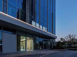 Lisi Future Hotel