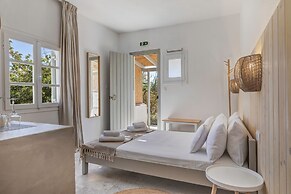 Thalassa Naxos
