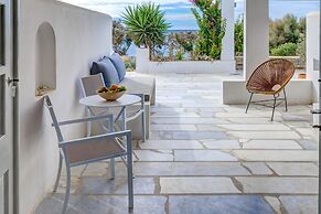 Thalassa Naxos
