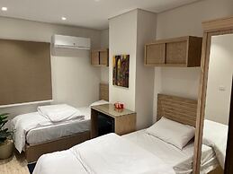 Transit 64 Hotel