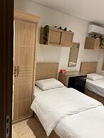 Transit 64 Hotel