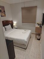 Transit 64 Hotel