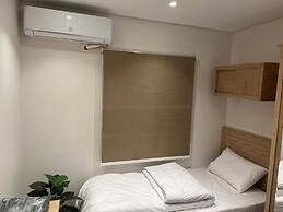 Transit 64 Hotel