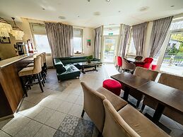 Hotel Maj Inn
