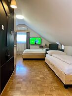 Hotel Maj Inn