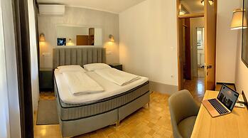 Hotel Maj Inn