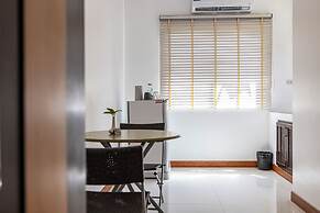 Tongtong Garden Holiday Hotel