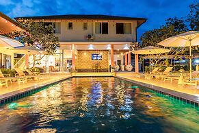 Tongtong Garden Holiday Hotel