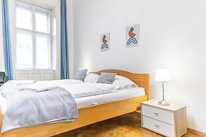 Comfy 2BR Apt For 6 Wiener Stadthalle