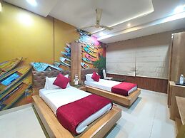 Hotel Gautam Grand Varanasi